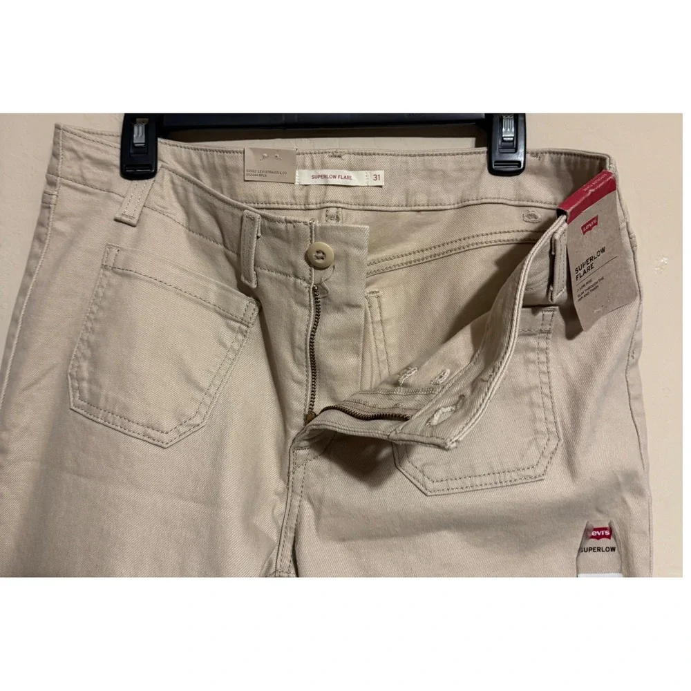 Levi's Superlow Flare Jeans‎ Khaki Beige Pants Women 31x32 Wide Leg Stretch NEW